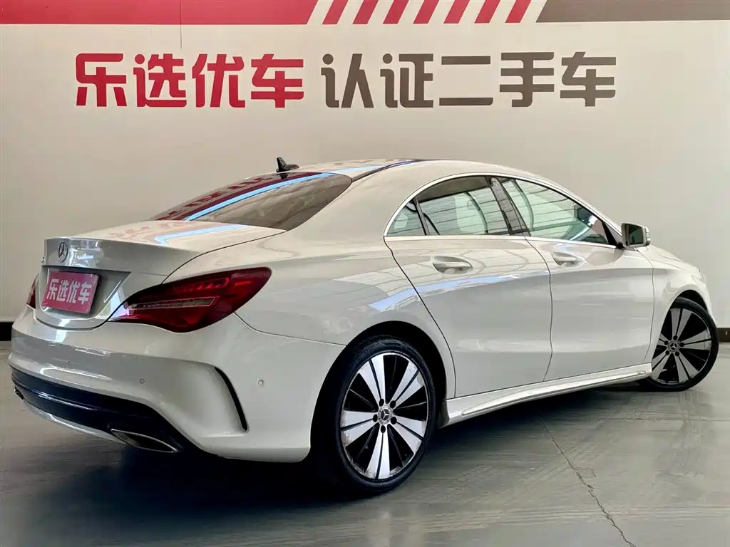 Mercedes-Benz CLA (Import) 2017 Facelift CLA 200 Style фото 5