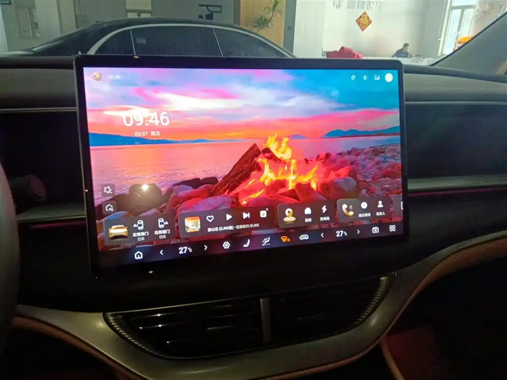 Denza D9 2024 DM-i 980 AWD Prestige фото 9