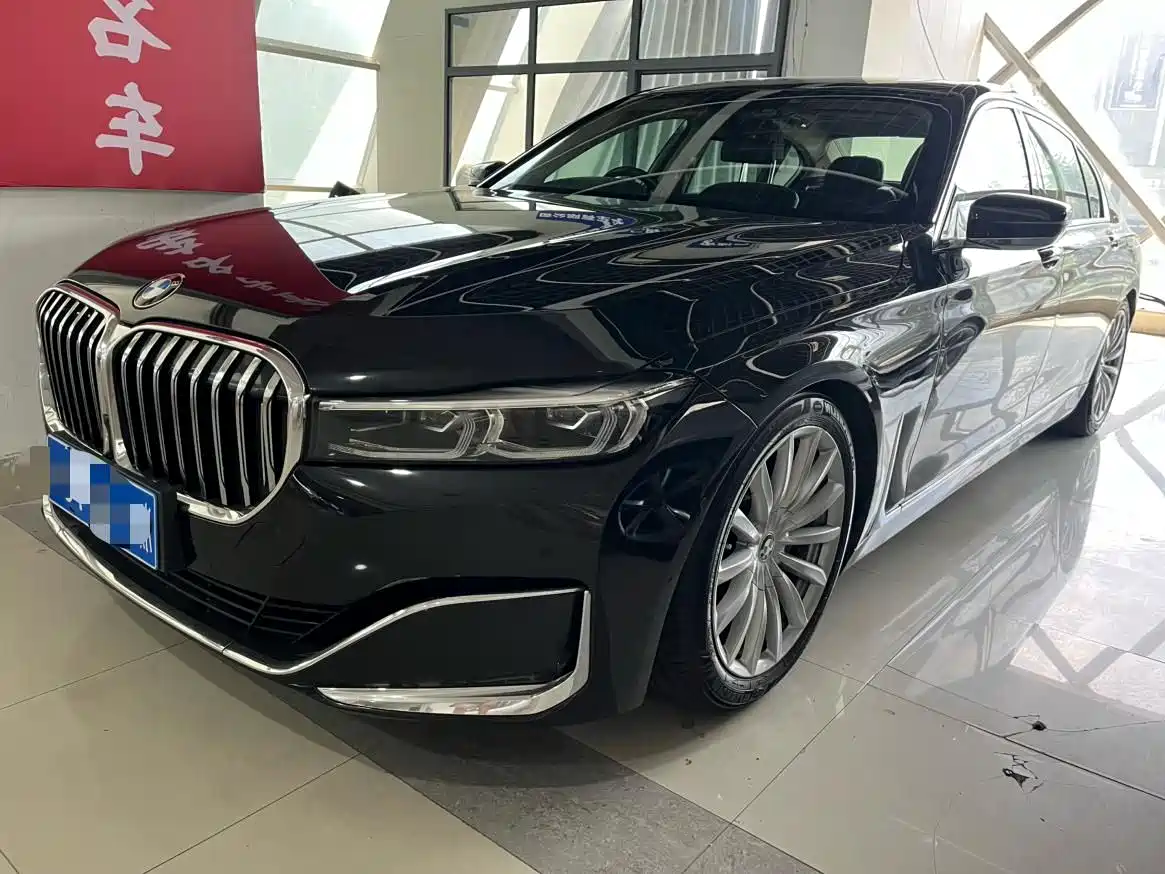 BMW 7 Series 2019 730Li Luxury Package
