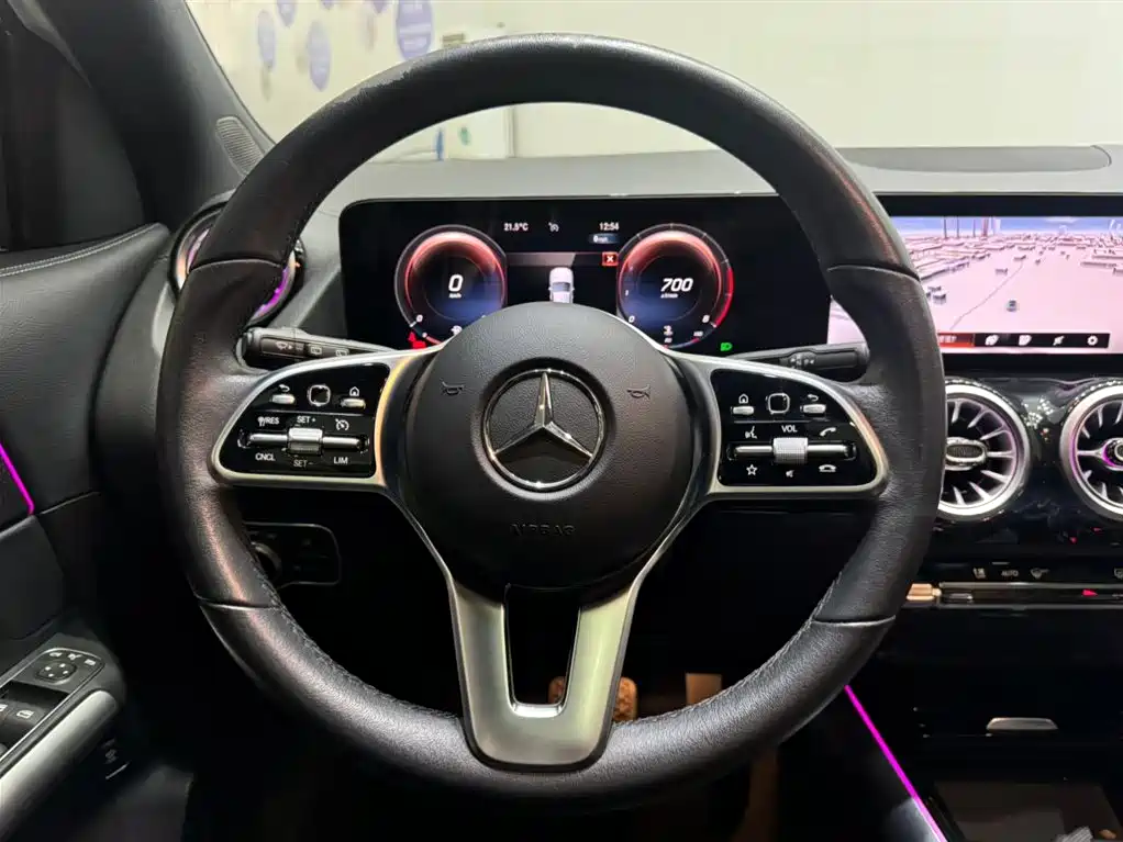 Mercedes-Benz GLA 2022 GLA 220 4MATIC фото 7