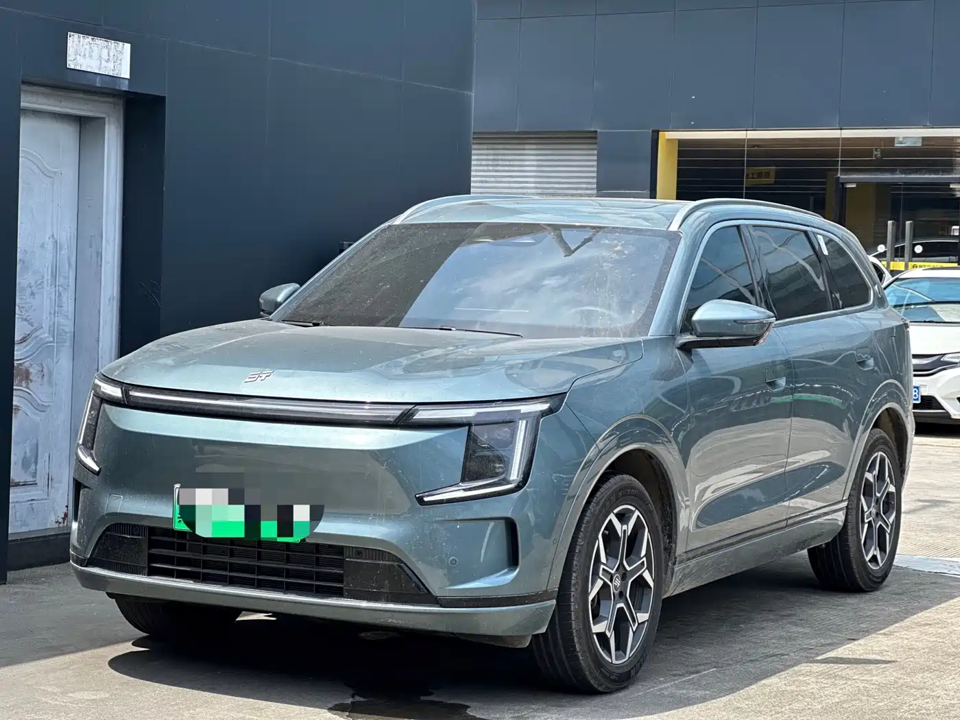 Jetour Shanhai L7 PLUS 2025 Base Model 7-Seater