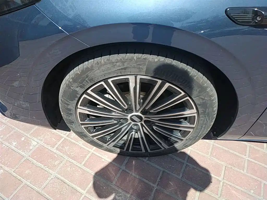 Geely Galaxy Galaxy A7 2025 EM-i фото 23