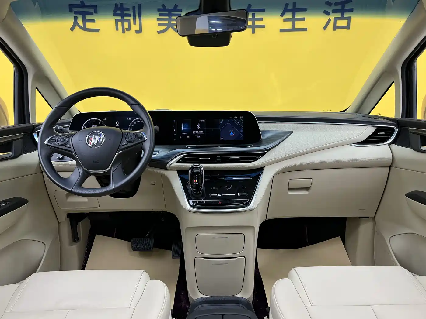 Buick GL8 2023 ES Landmaster Exclusive фото 15