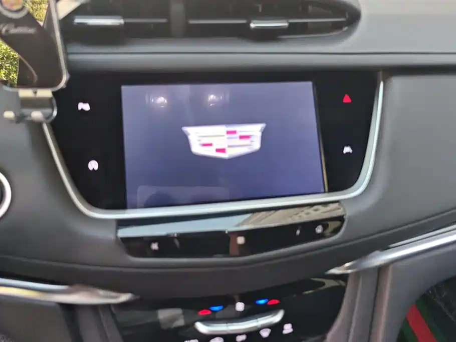 Cadillac XT6 2020 28T 6-Seater Trend Edition фото 13