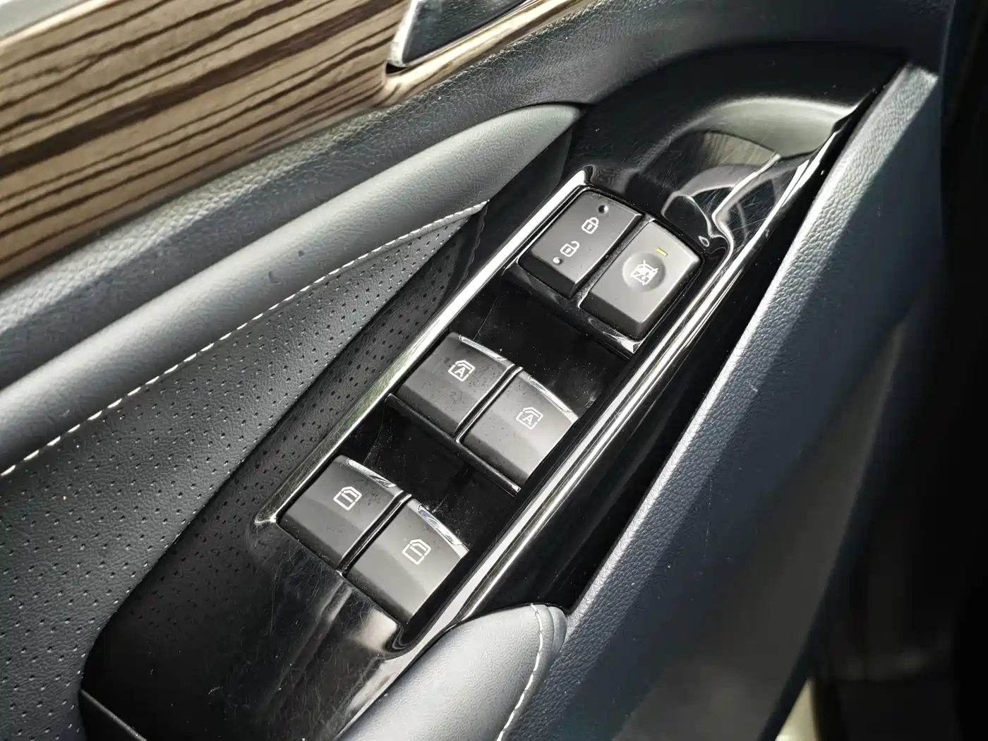 GAC Trumpchi Trumpchi M8 2021 Leading Show Series 390T Ultimate Edition фото 25