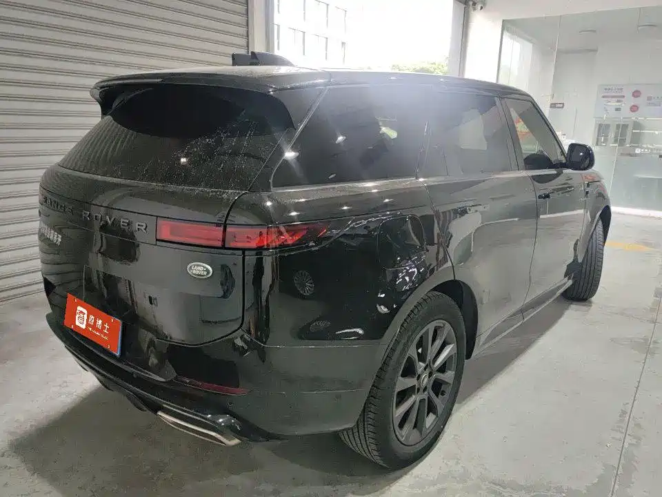 Land Rover Range Rover Sport 2024 400PS Dynamic SE фото 2