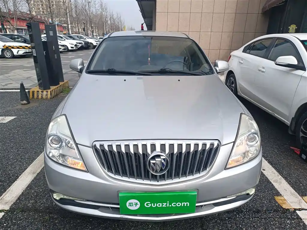 Buick Excelle 2015 1.5L Automatic Classic фото 3