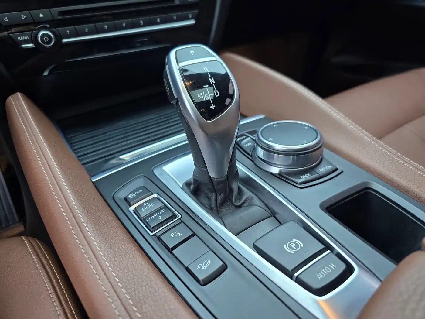 BMW X6 2018 xDrive35i Leading Model фото 26