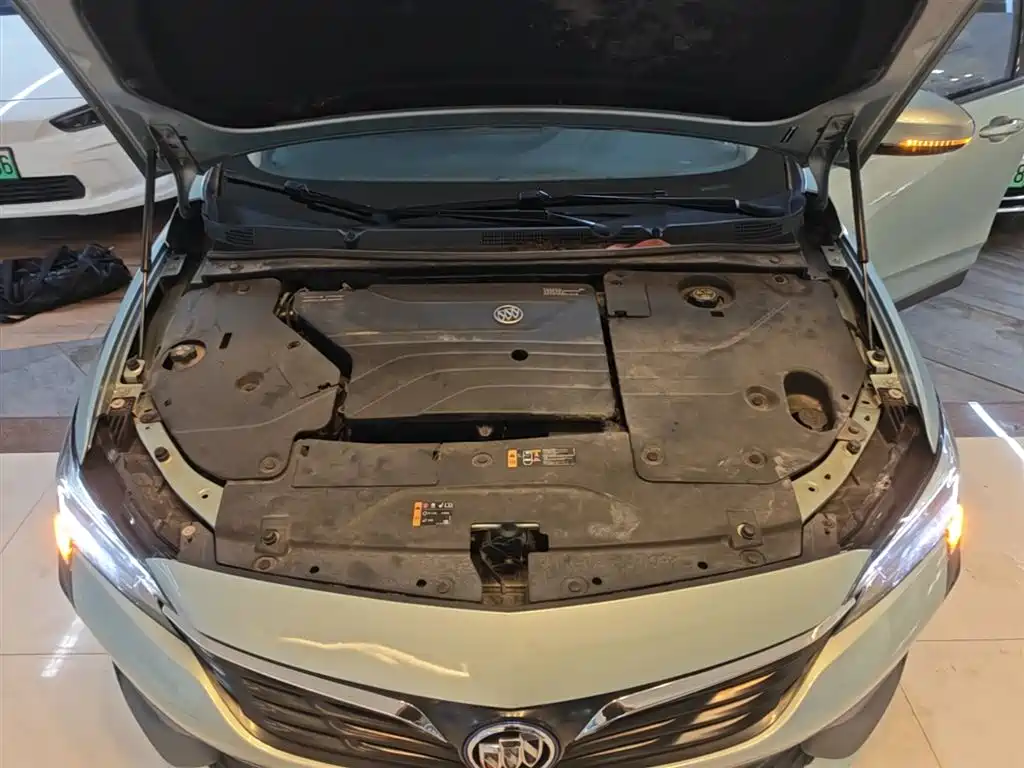 Buick Velite 6 2022 PHEV Connected Fashion фото 16