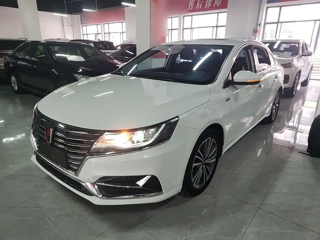 Roewe i6 2021 2020 PLUS 1.6L CVT 4G Connected Glory Flagship Edition