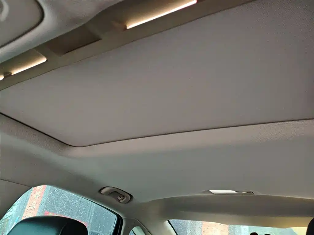 Buick Verano 2019 Sedan 20T Dual Clutch Leading фото 18