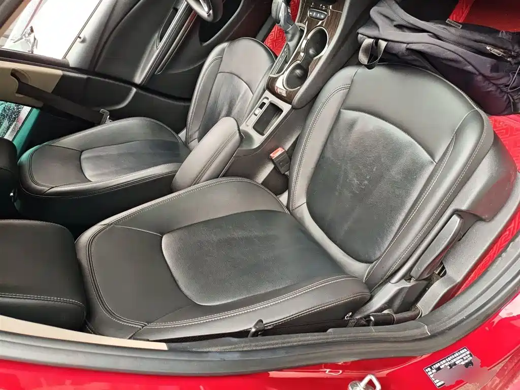 Buick Verano 2019 Sedan 20T Dual Clutch Leading фото 25