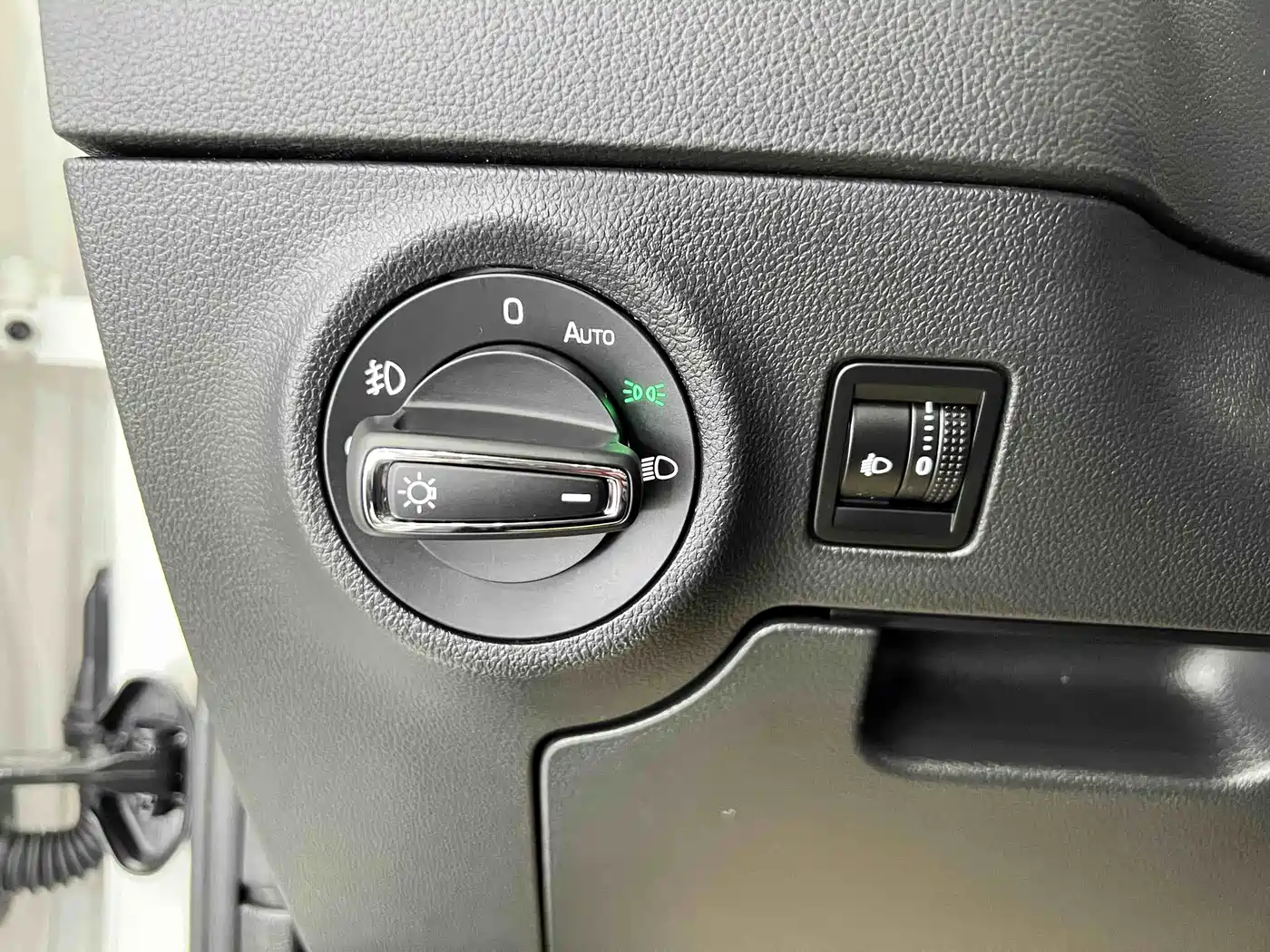 Škoda Karoq 2022 TSI280 Luxury Edition фото 8
