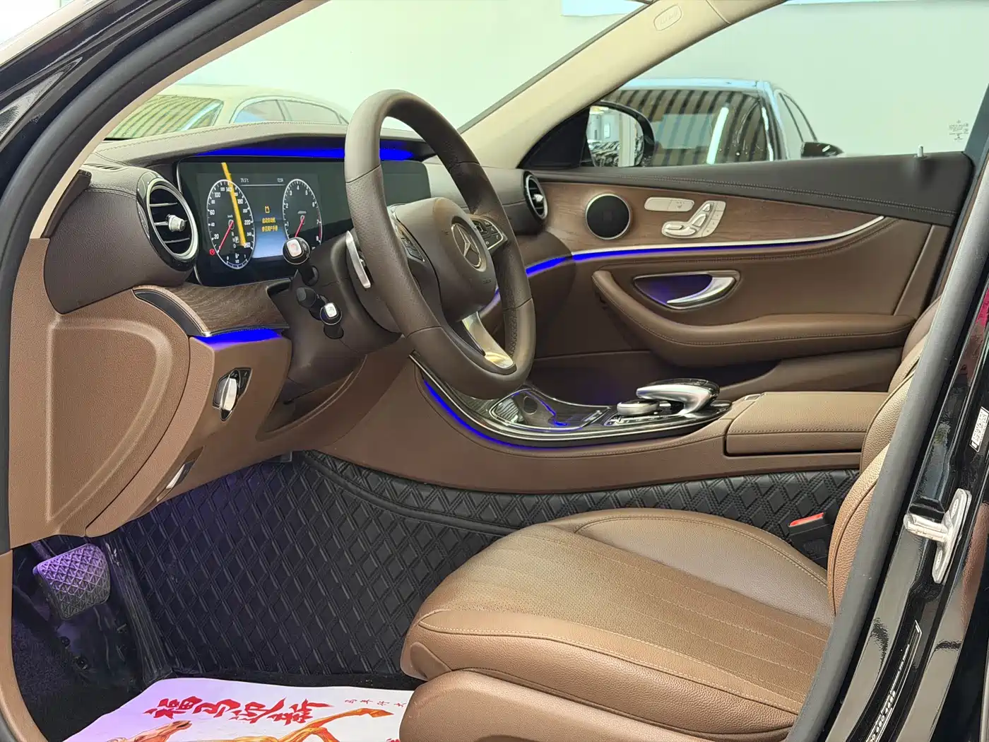 Mercedes-Benz E-Class 2017 E 300 L Luxury фото 10