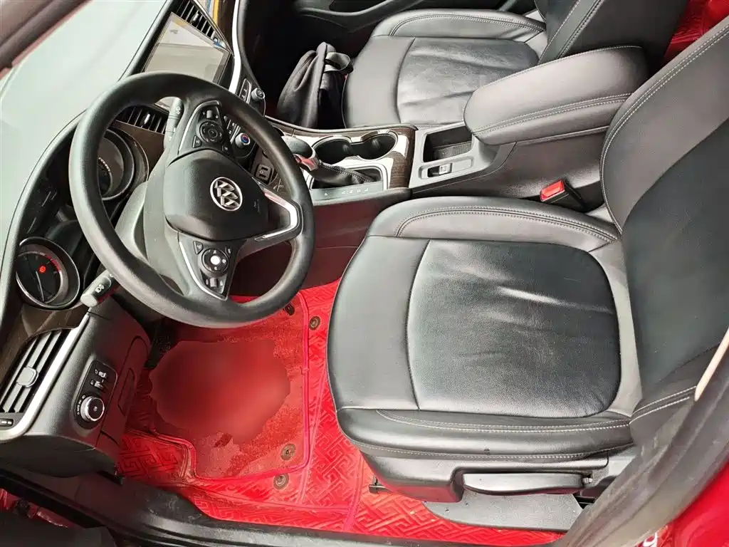 Buick Verano 2019 Sedan 20T Dual Clutch Leading фото 16