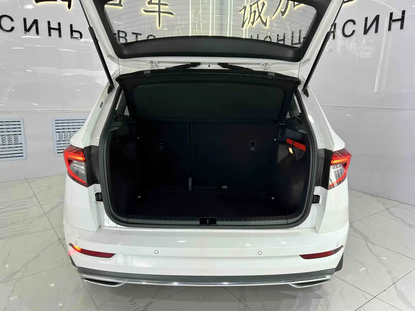 Škoda Karoq 2022 TSI280 Luxury Edition фото 17