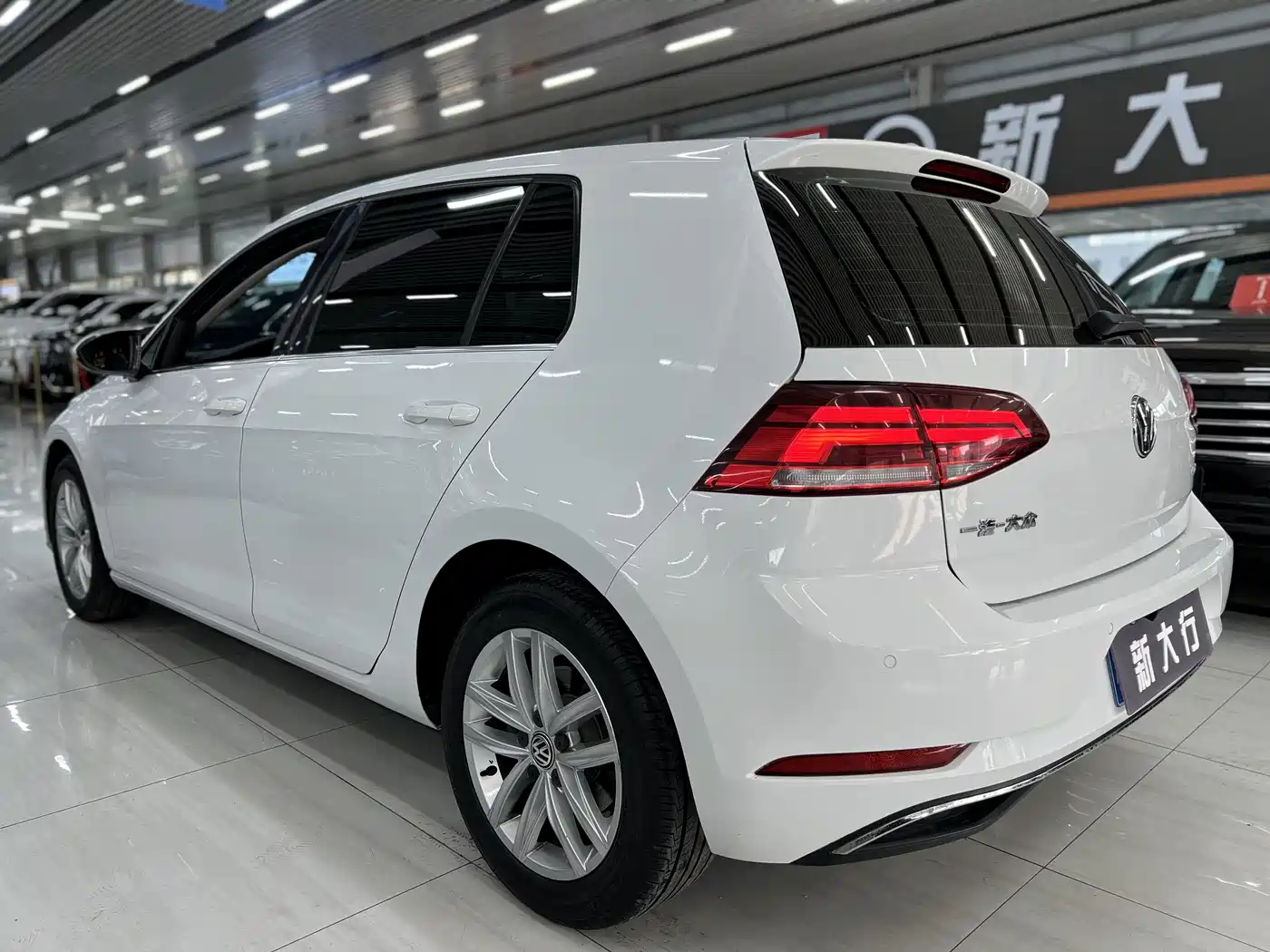 Volkswagen Golf 2019 280TSI DSG Comfort China VI фото 8