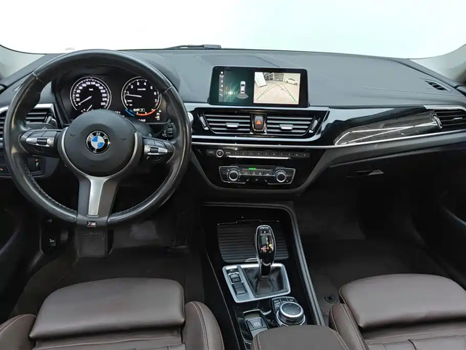 BMW 1 Series 2021 125i M Sport Black Night Edition фото 12