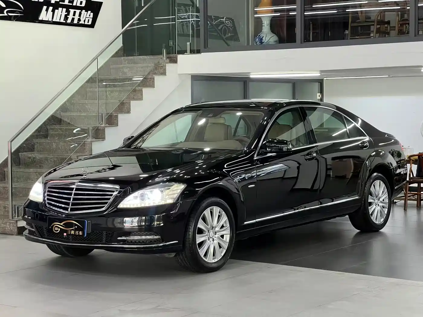 Mercedes-Benz S-Class 2012 S 300 L Business Grand Edition фото 3