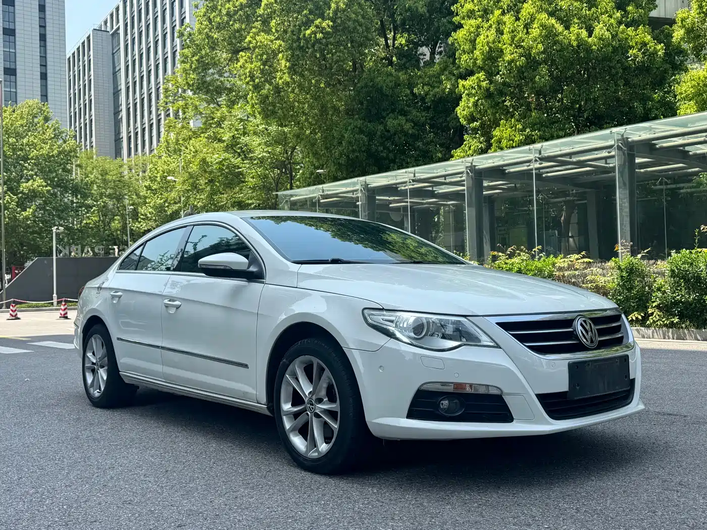 Volkswagen FAW-Volkswagen CC 2012 1.8TSI Elite фото 8