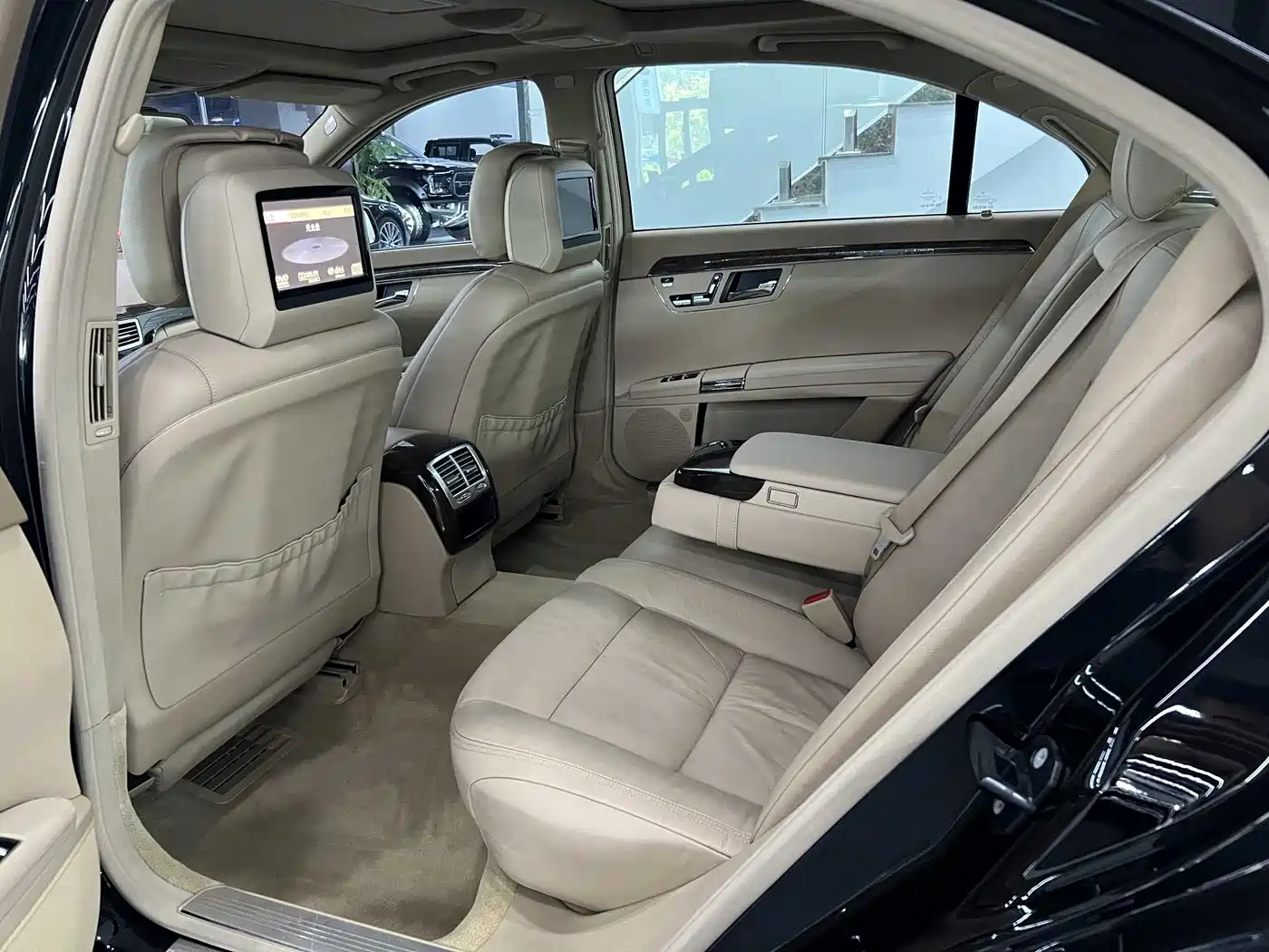 Mercedes-Benz S-Class 2012 S 300 L Business Grand Edition фото 14