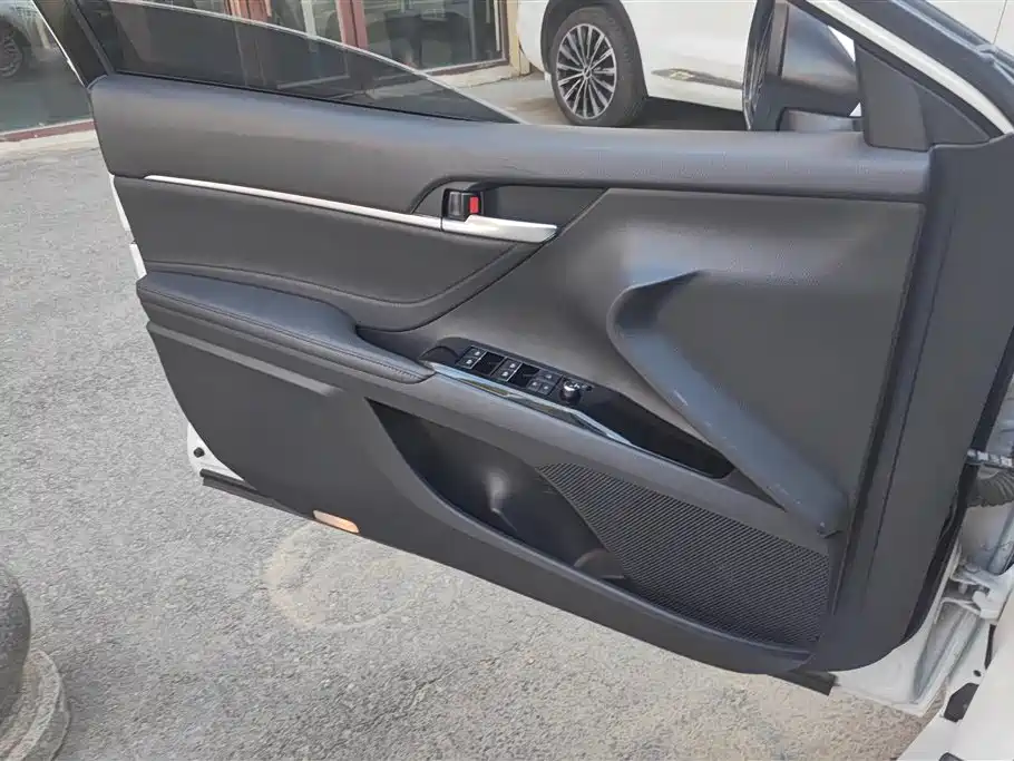 Toyota Camry 2019 Facelift 2.5G Luxury Edition фото 7