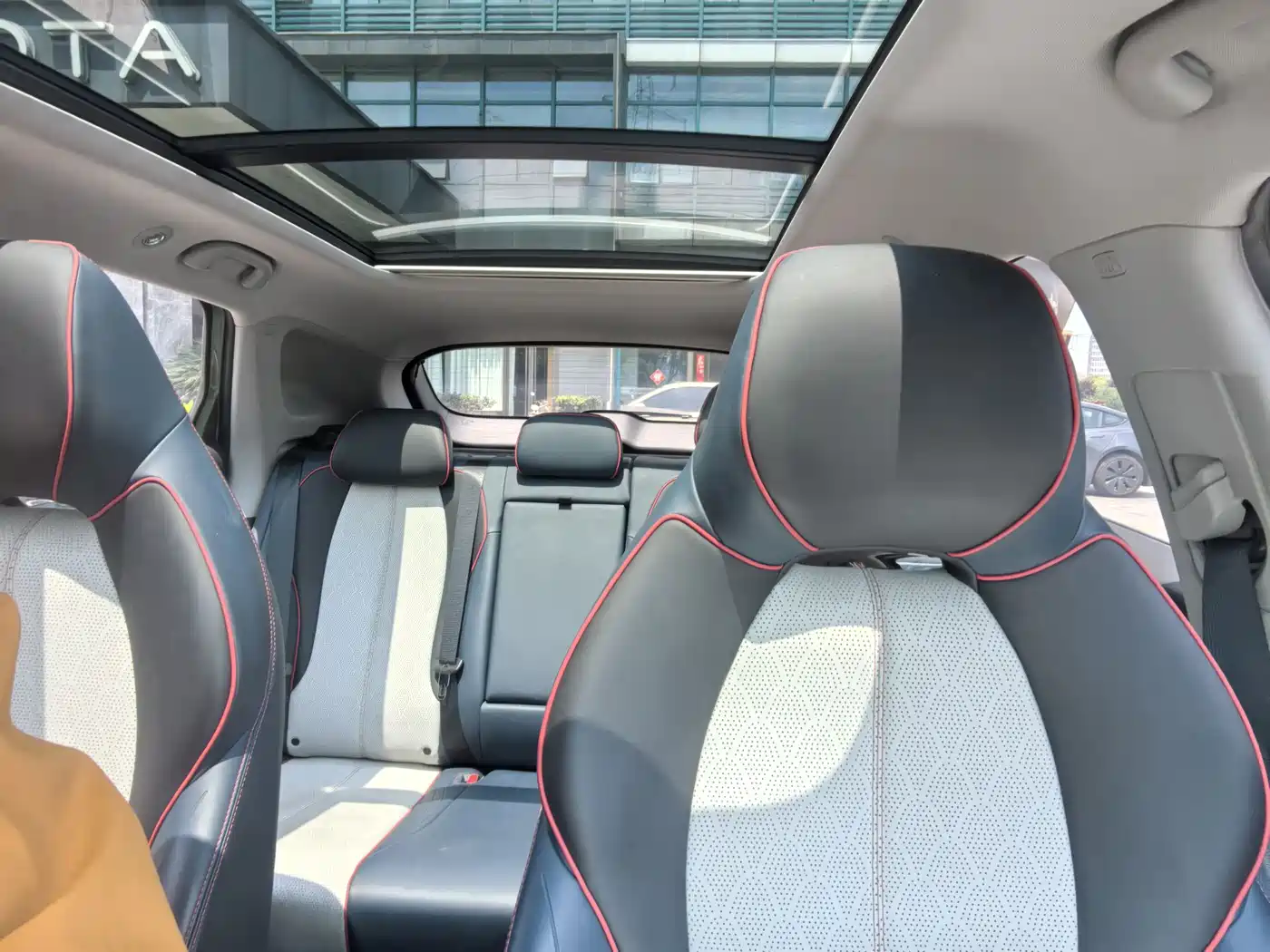 BYD Yuan PLUS 2022 430KM Premium фото 9
