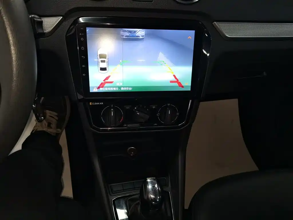 Volkswagen Jetta 2017 1.5L Automatic Comfort фото 13