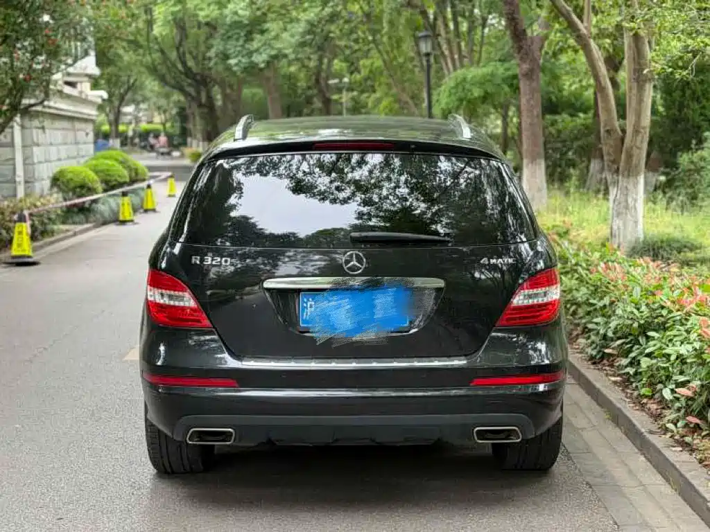 Mercedes-Benz R-Class 2017 R 320 4MATIC Business Collector's Edition фото 5