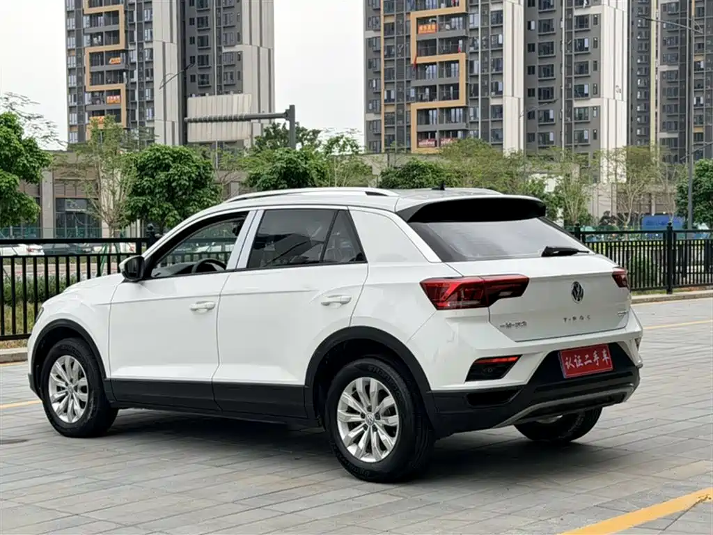 Volkswagen T-ROC 2019 230TSI DSG 2WD Fashion Type China VI фото 23