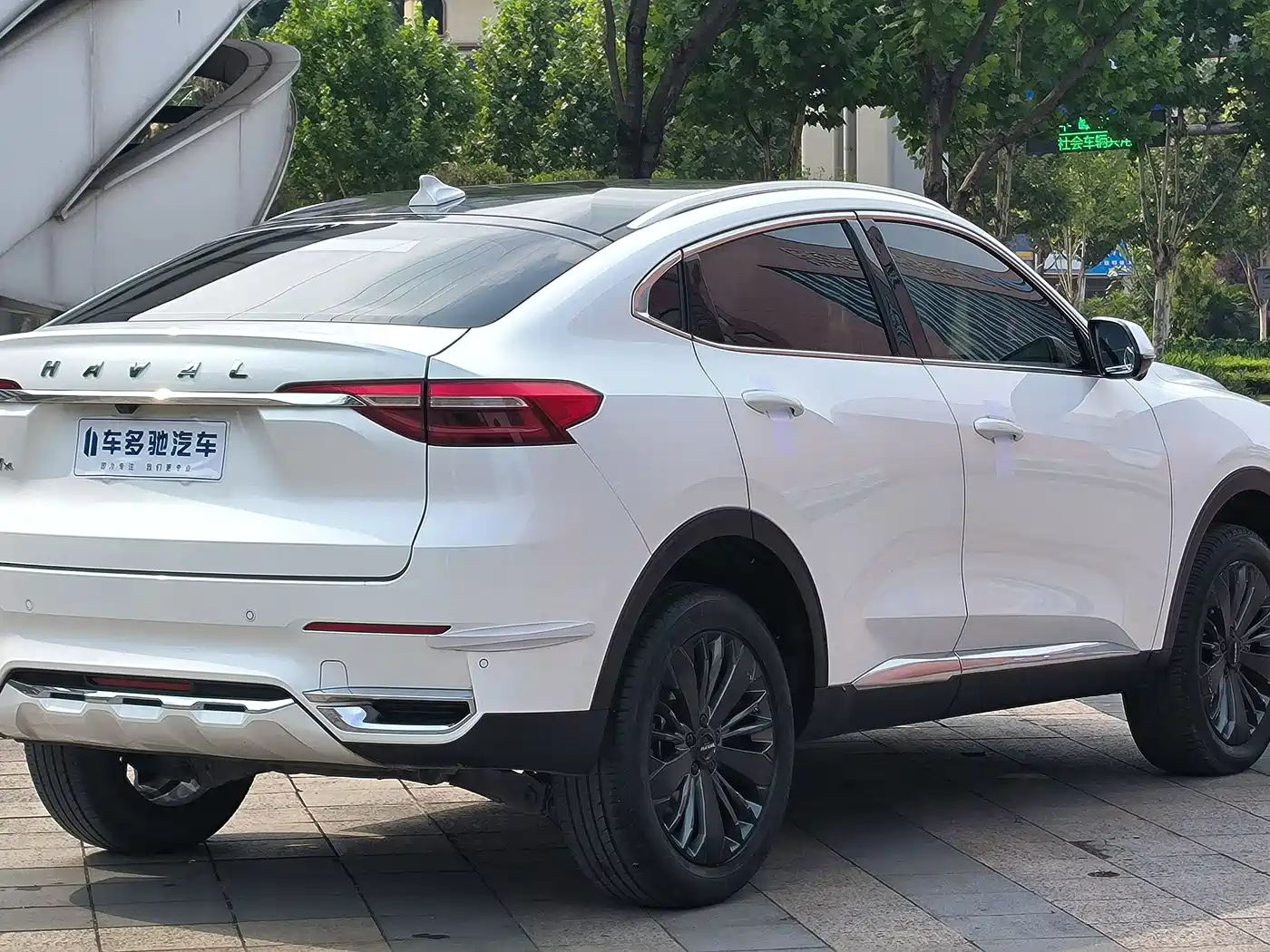 Haval F7x 2019 2.0T 2WD Ultimate Smart Trend Edition фото 8