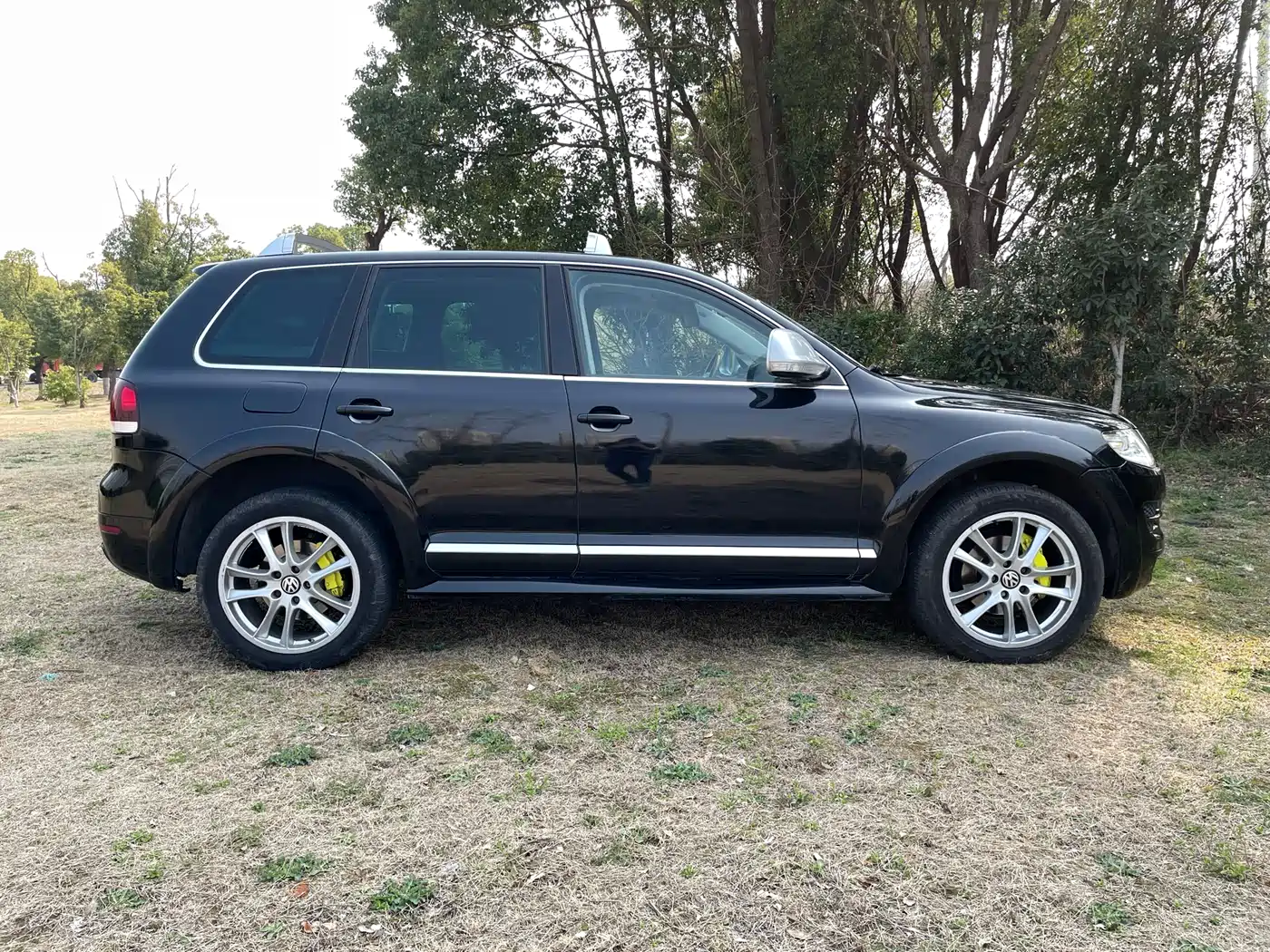 Volkswagen Touareg 2010 3.6 Limited Luxury Edition фото 3