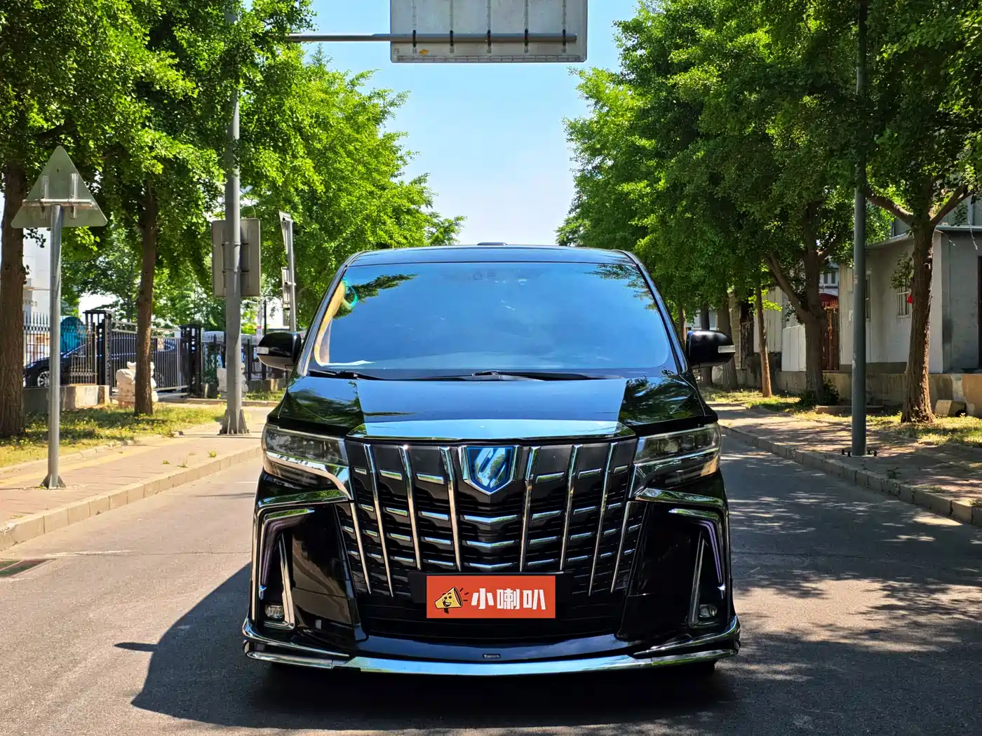 Toyota Alphard 2012 3.5L Premium Edition фото 5