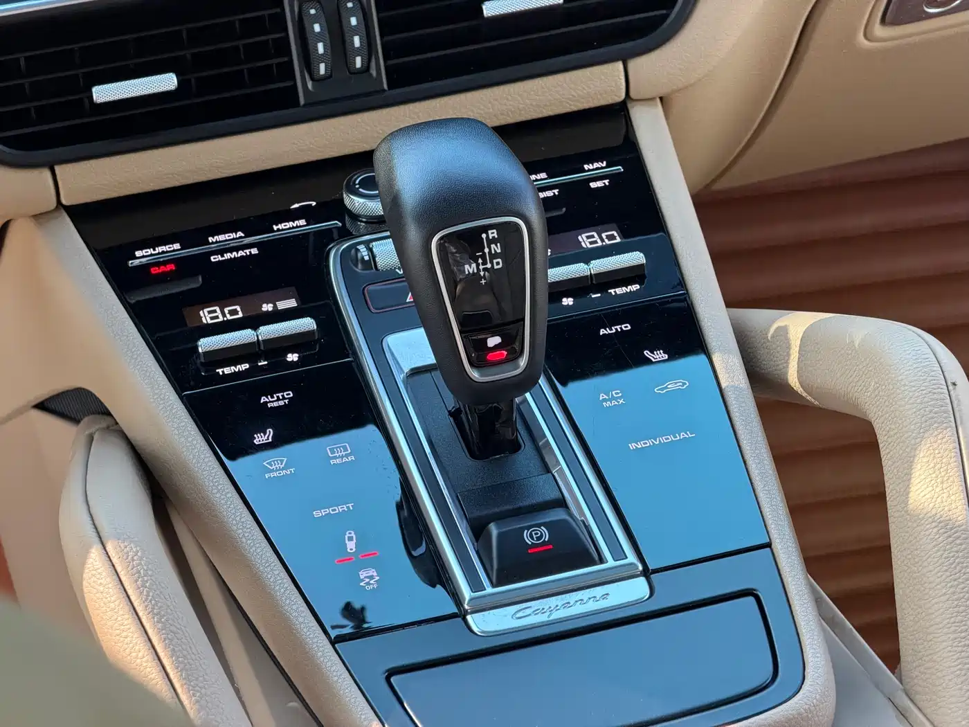 Porsche Cayenne 2018 Cayenne 3.0T фото 13