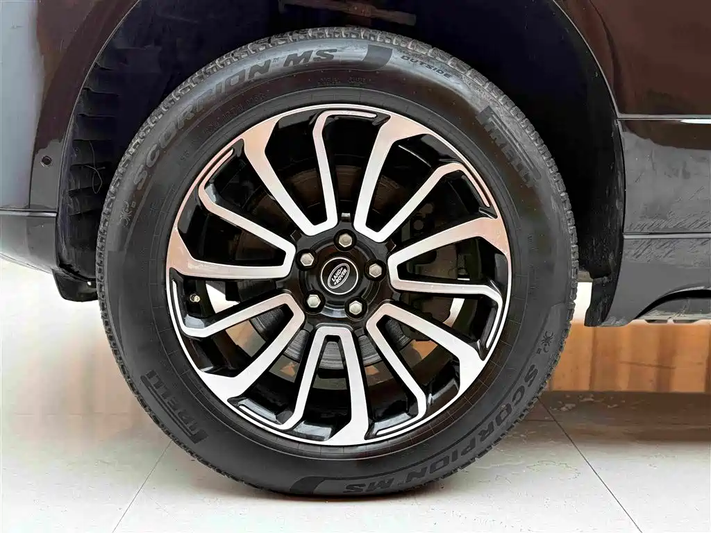 Фото 18 - Land Rover Range Rover