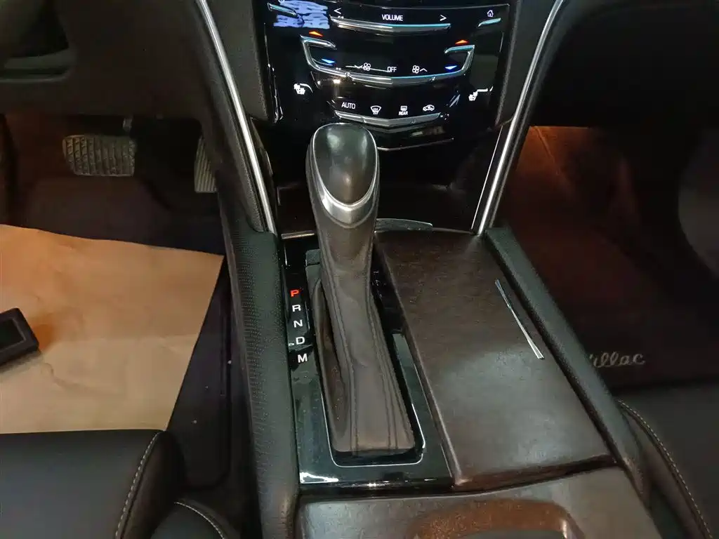 Cadillac XTS 2018 28T Technology фото 9