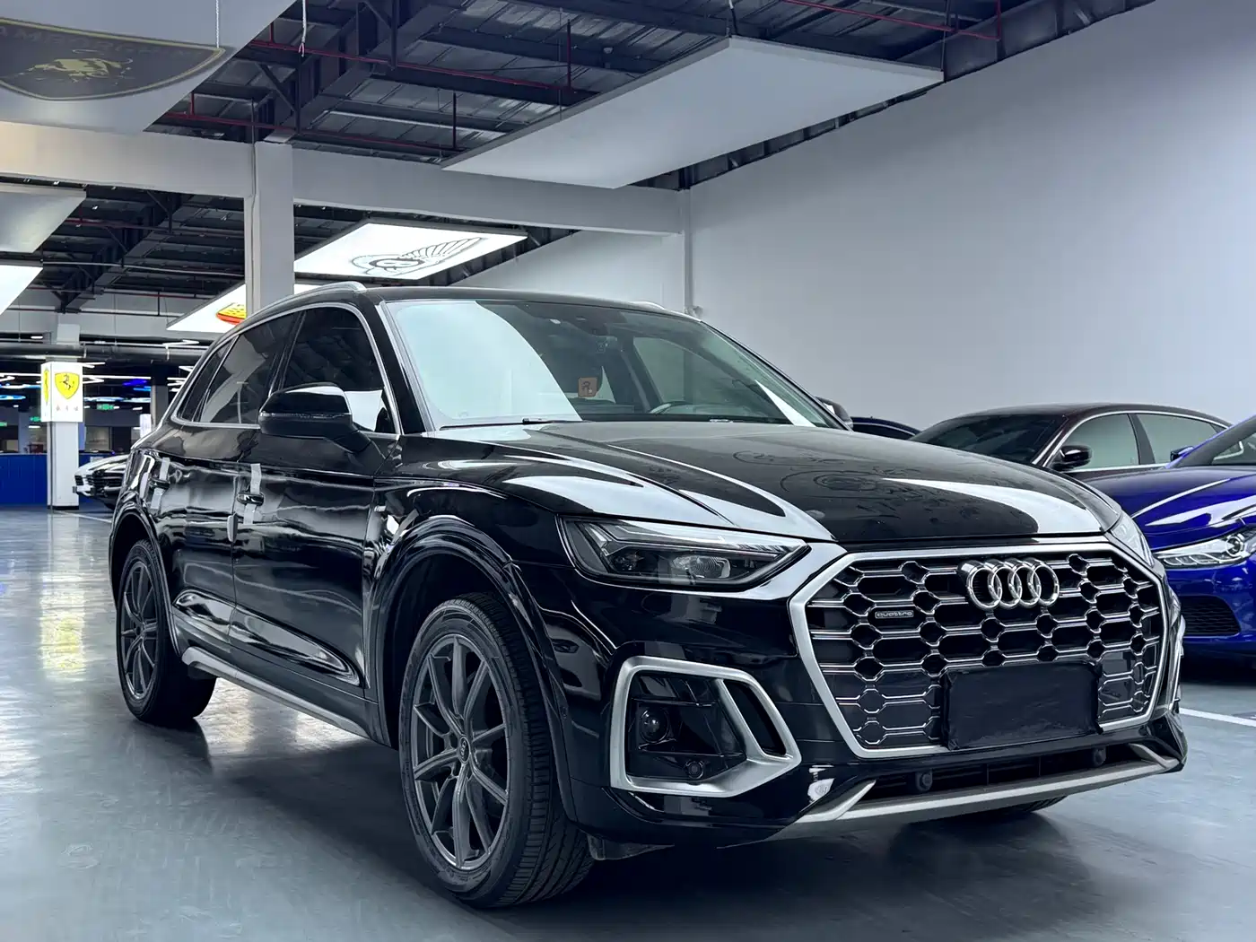 Audi Q5L 2022 40T Luxury Dynamic фото 3