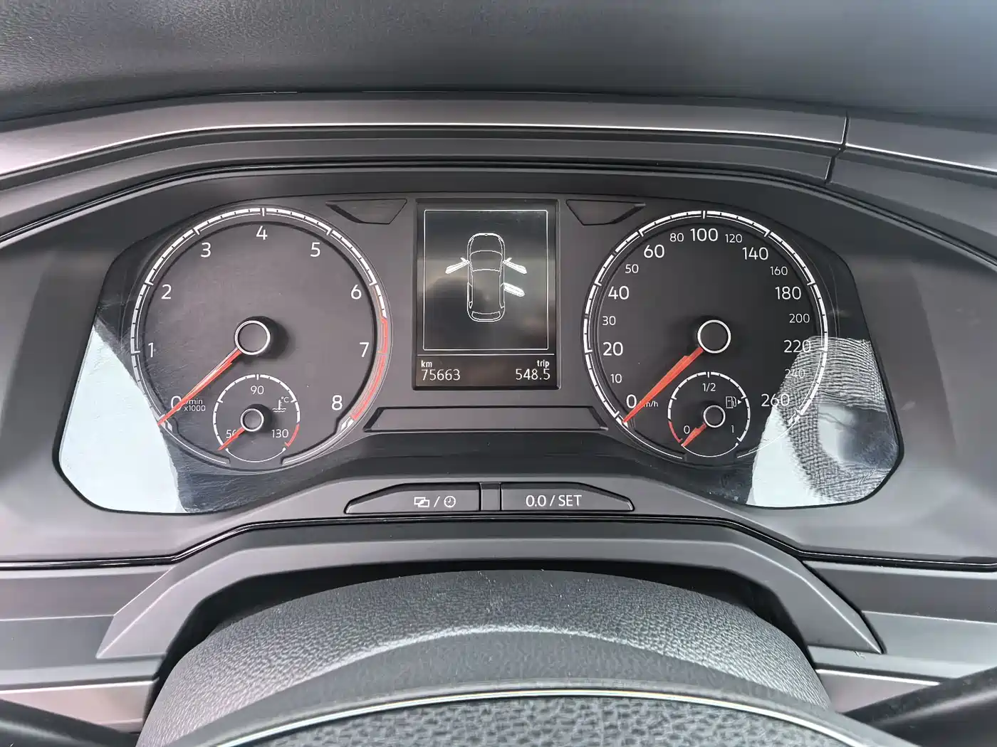 Volkswagen Polo 2019 Plus 1.5L Automatic Panorama Enjoyment Edition фото 14