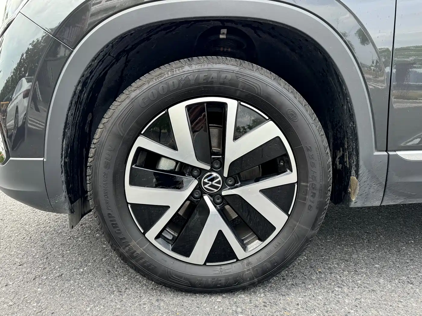 Volkswagen Tayron 2025 Facelift 300TSI Shared Edition фото 23