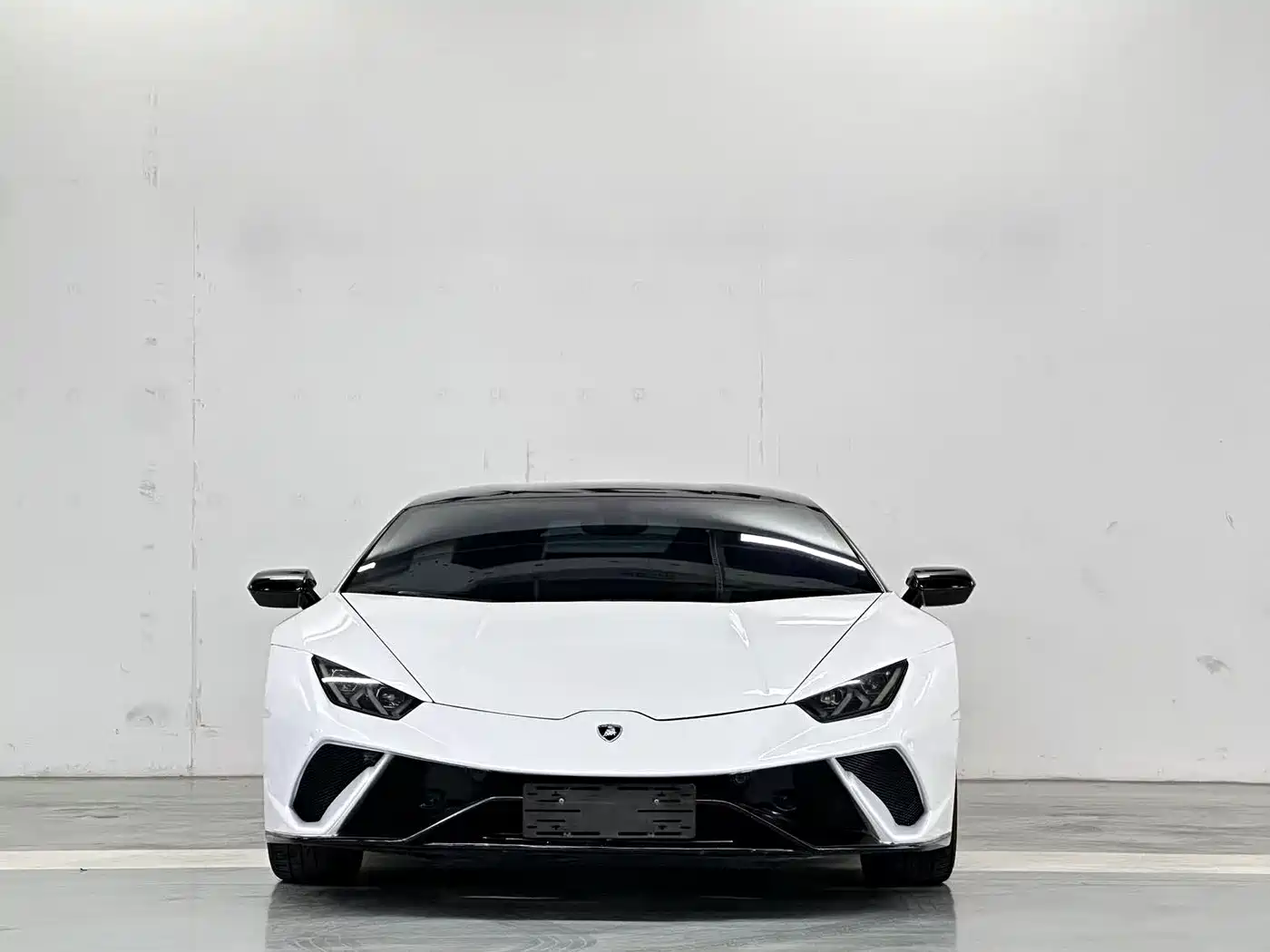 Lamborghini Huracán 2014 LP 610-4 фото 2