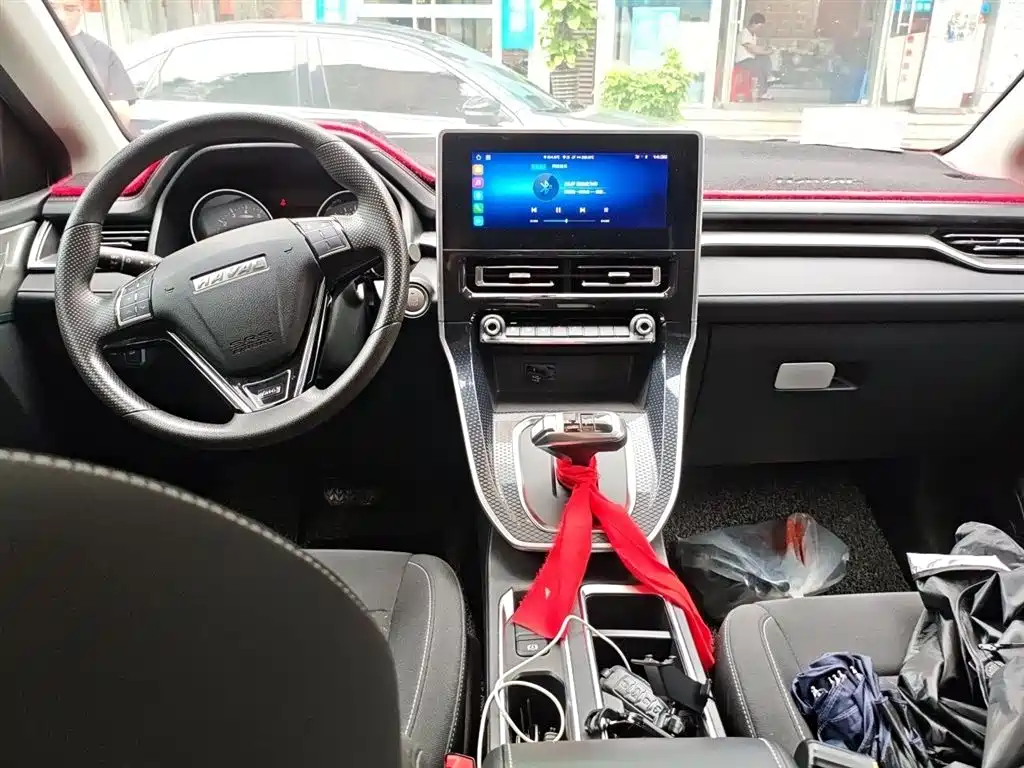 Haval M6 2021 PLUS 1.5T DCT Elite Smart Connect фото 13