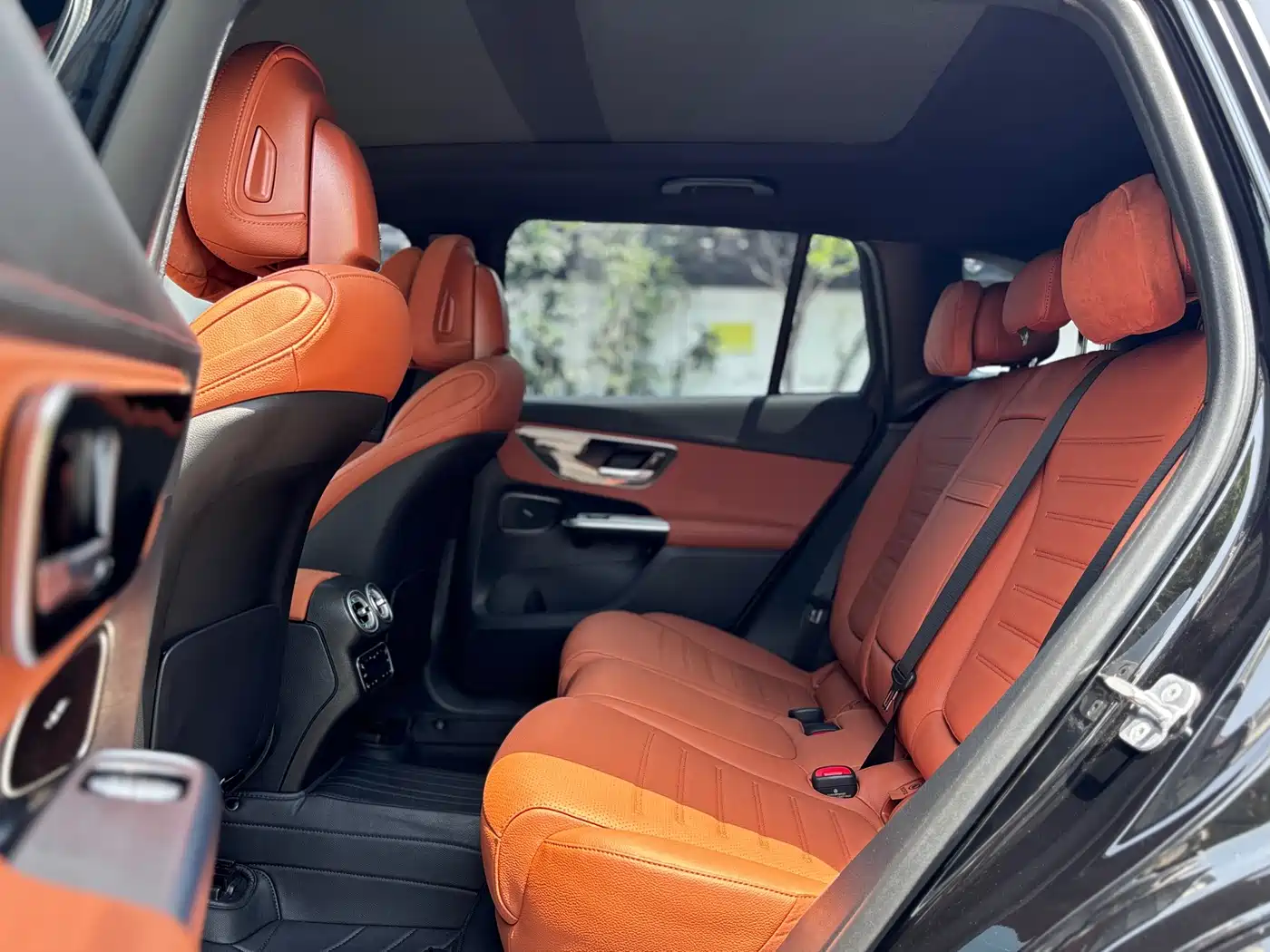 Mercedes-Benz GLC 2024 Facelift GLC 300 L 4MATIC Sport 5-seater фото 12