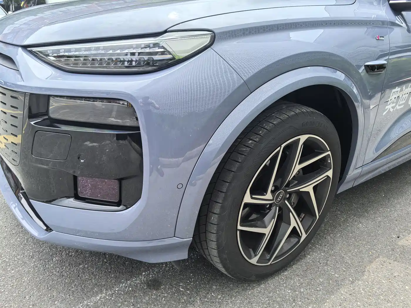 Audi Q6L e-tron 2025 Model Pioneer Edition фото 18