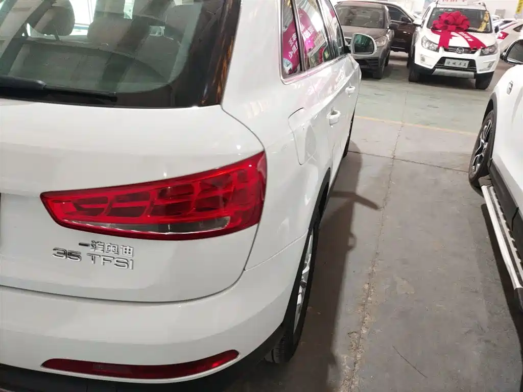 Audi Q3 2013 35 TFSI Progressive фото 24