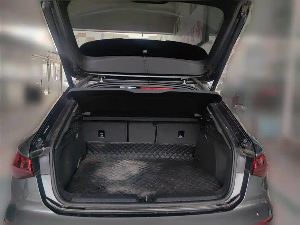 Audi A3 2024 Model Sportback 35 TFSI Fashion Sport фото 10