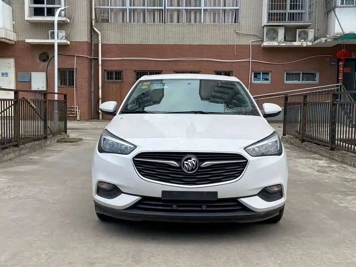 Buick Excelle 2018 15N CVT Elite фото 2