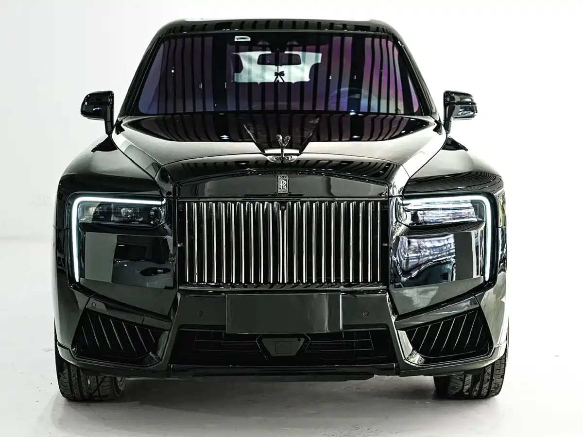 Rolls-Royce Cullinan 2018 5-Seater Version фото 2