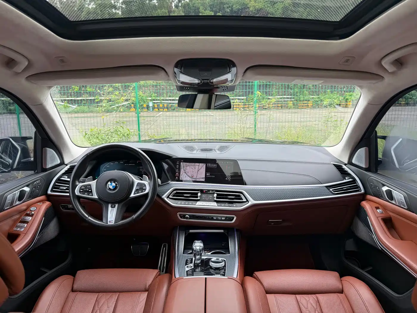 Photo 9 - BMW X7