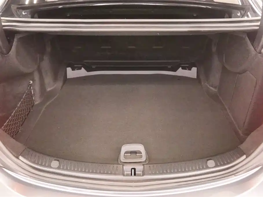 Mercedes-Benz E-Class 2019 E 300 L Sport Fashion фото 19