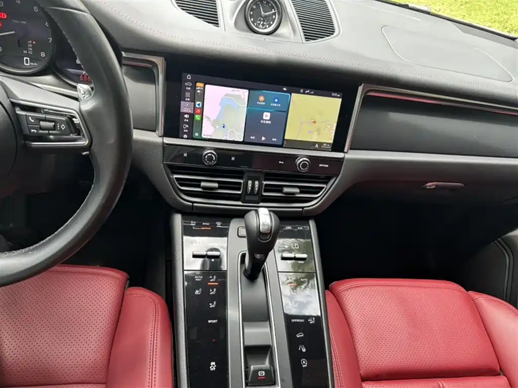 Porsche Macan 2022 Macan 2.0T фото 14